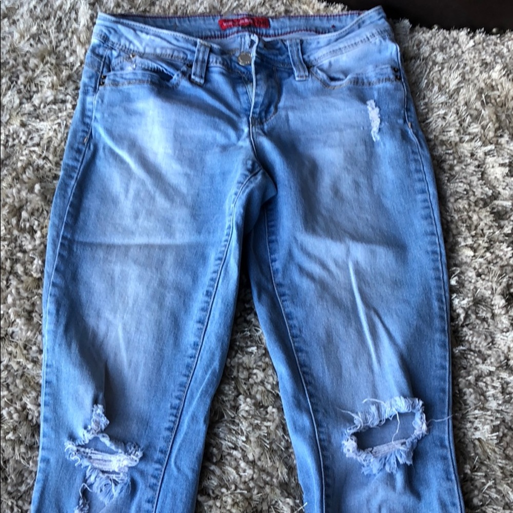 Women’s Booty Enhancing Jeans Size 7